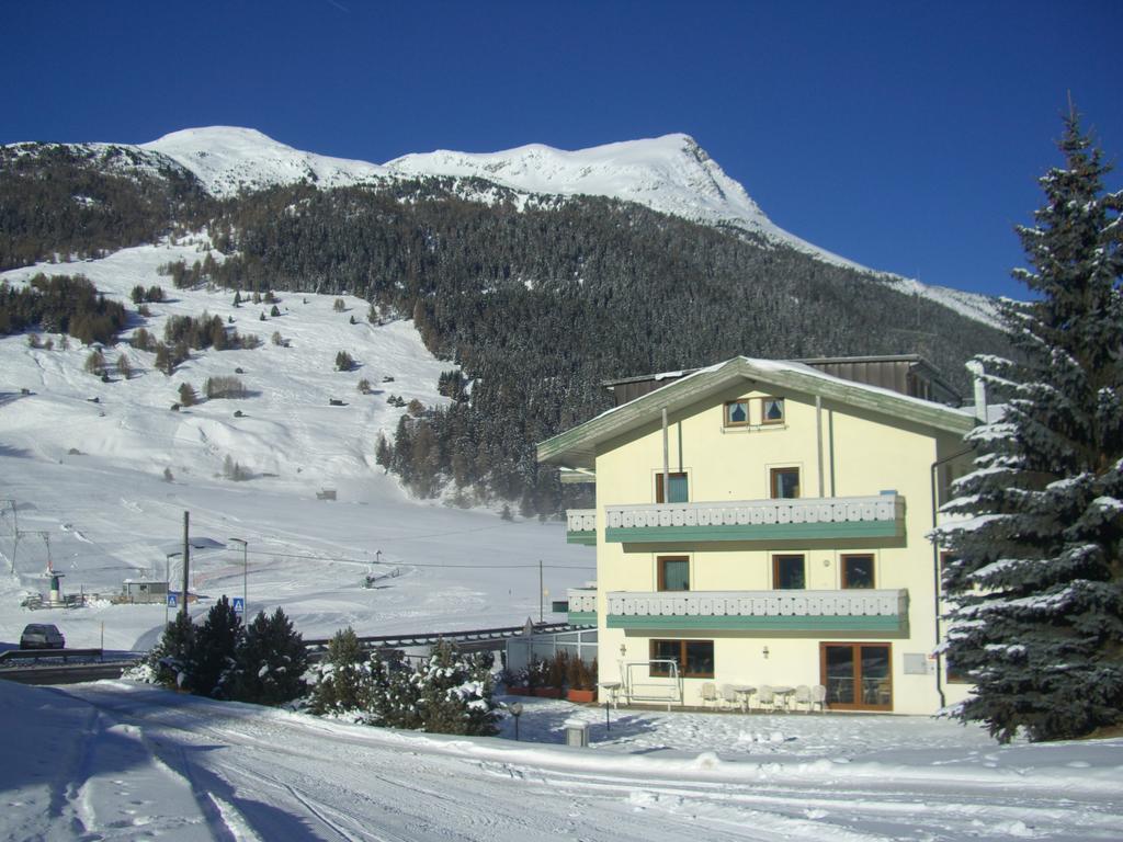 Bed and Breakfast Reschnerhof à Resia Extérieur photo