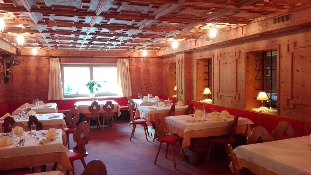 Bed and Breakfast Reschnerhof à Resia Extérieur photo