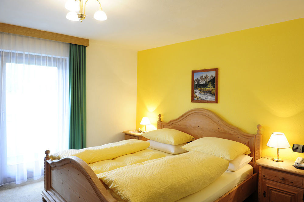 Bed and Breakfast Reschnerhof à Resia Extérieur photo