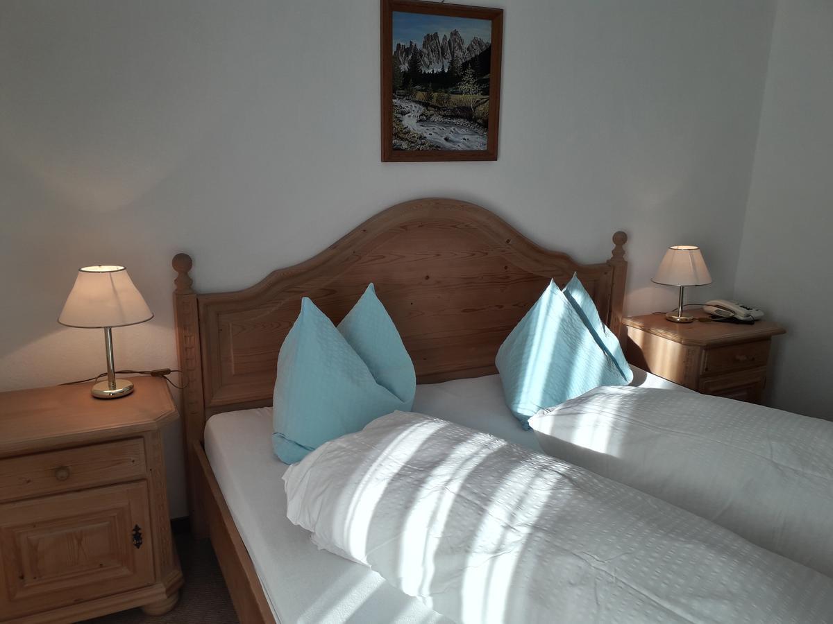 Bed and Breakfast Reschnerhof à Resia Extérieur photo