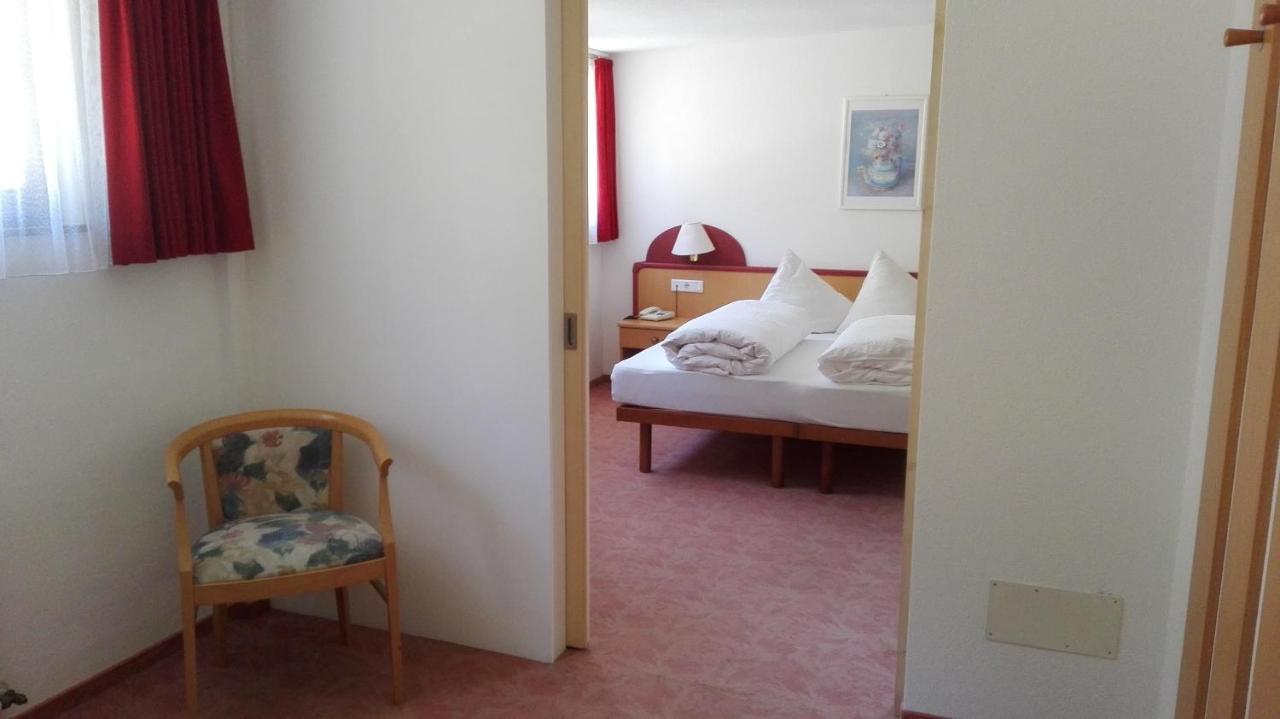 Bed and Breakfast Reschnerhof à Resia Extérieur photo